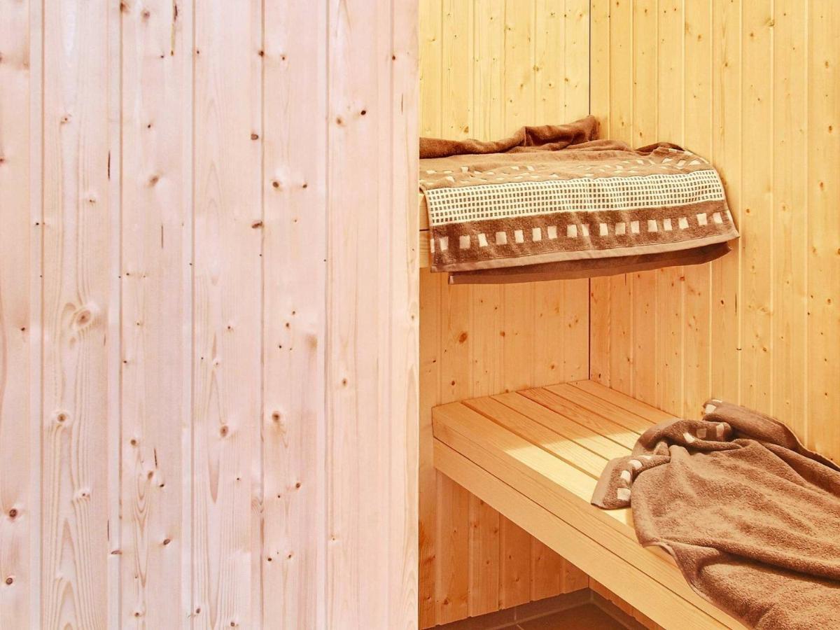 12 Person Holiday Home In Hasselberg Kappeln Kültér fotó